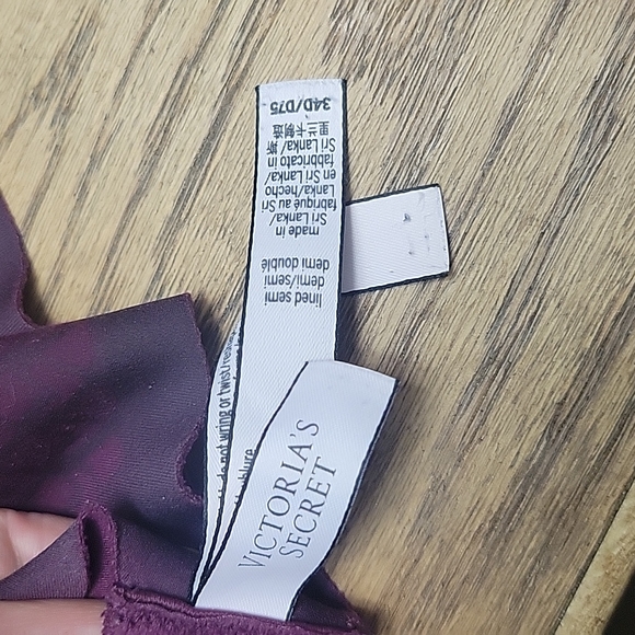 Victoria Secret bra - Picture 3 of 3